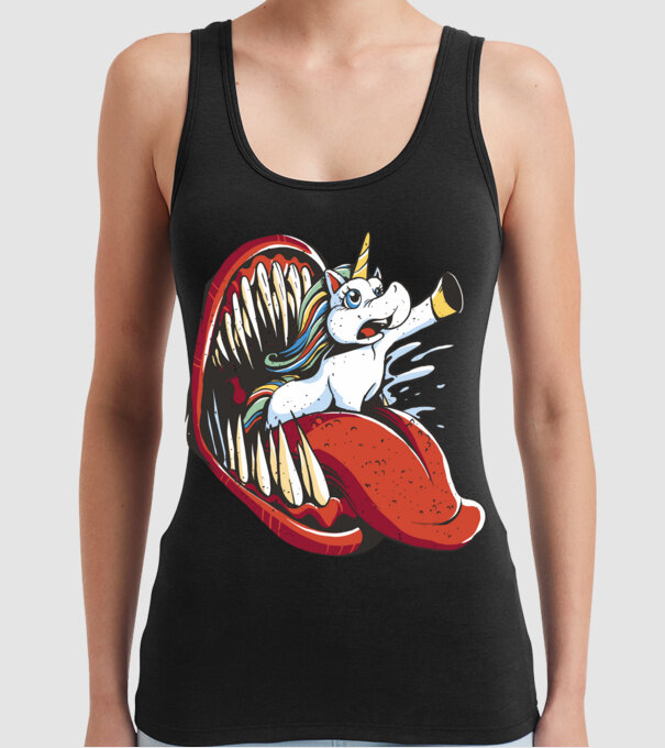 În gura monstrului Unicorn model negru pe tricou