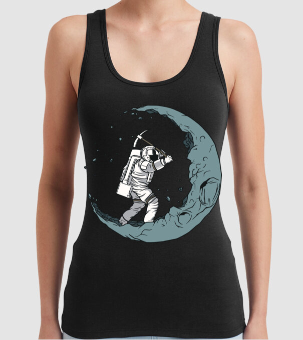Astronaut pe Lună model negru pe tricou