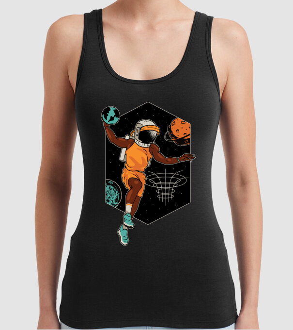 Astronaut Baschetbalist model negru pe tricou