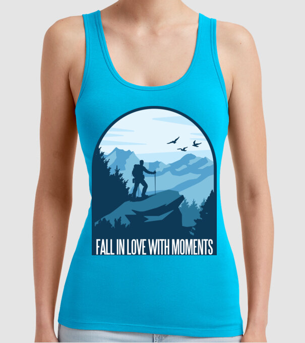Fall in love with moments model turcoaz pe tricou