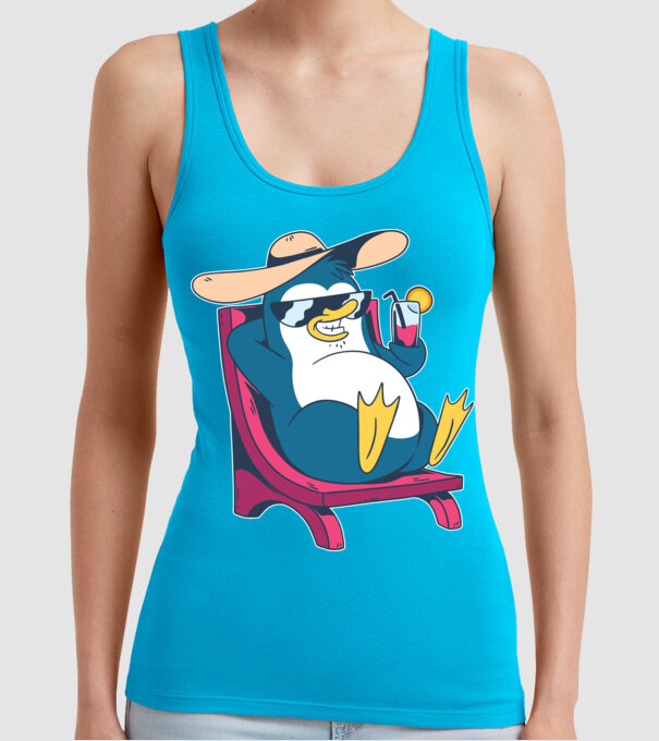 Pinguin cool stă la plajă la mare model turcoaz pe tricou
