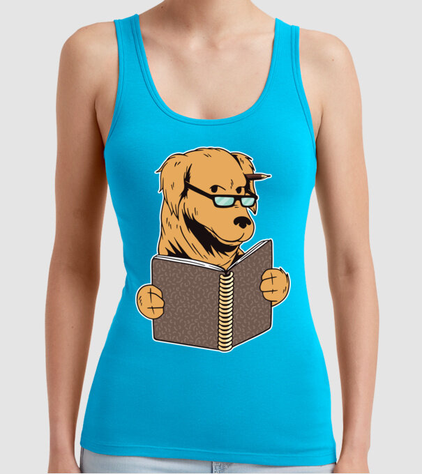 Câine Studiind model turcoaz pe tricou