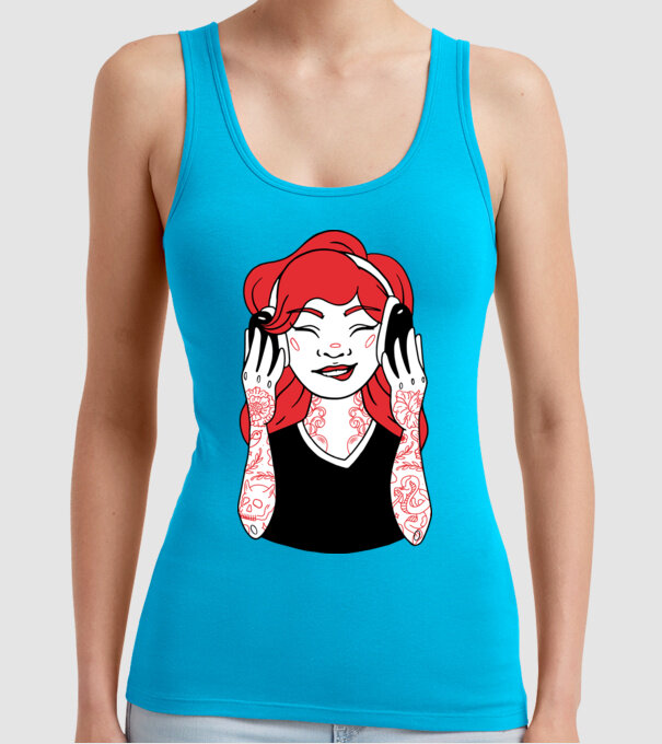 Fată Gamer tatuată model turcoaz pe tricou