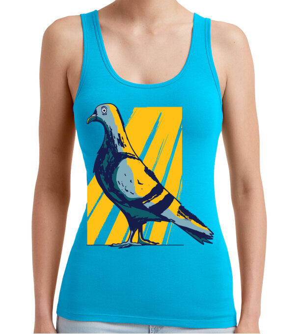  model  pe tricou