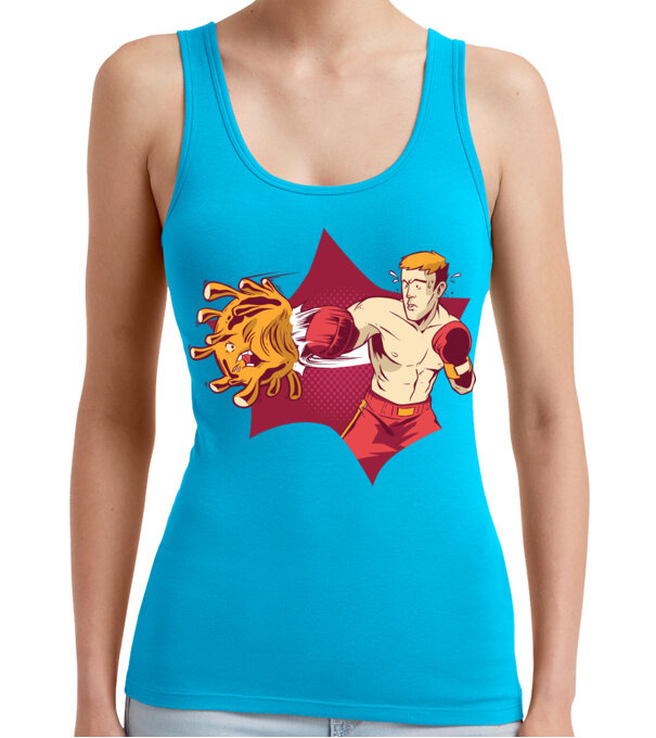  model  pe tricou