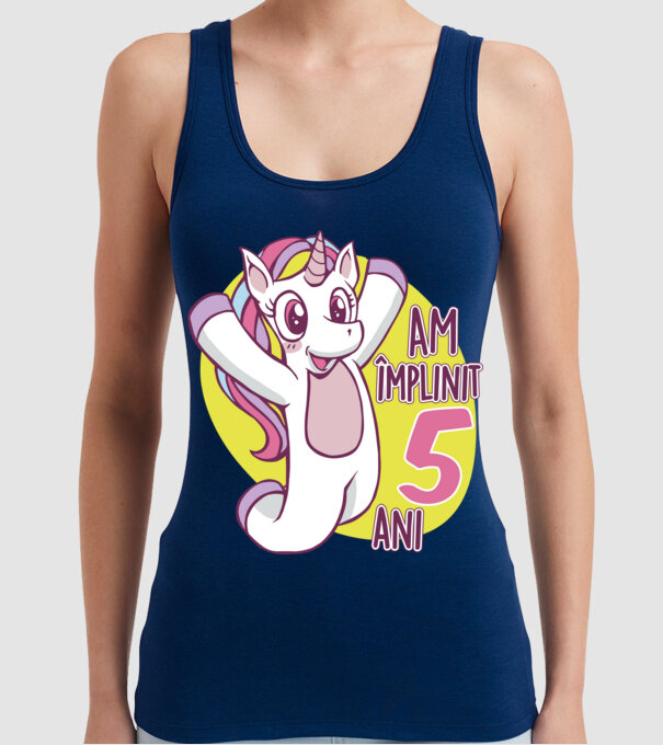 Am împlinit 5 ani model albastru închis pe tricou