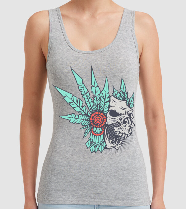 Ancient Skull model gri pe tricou