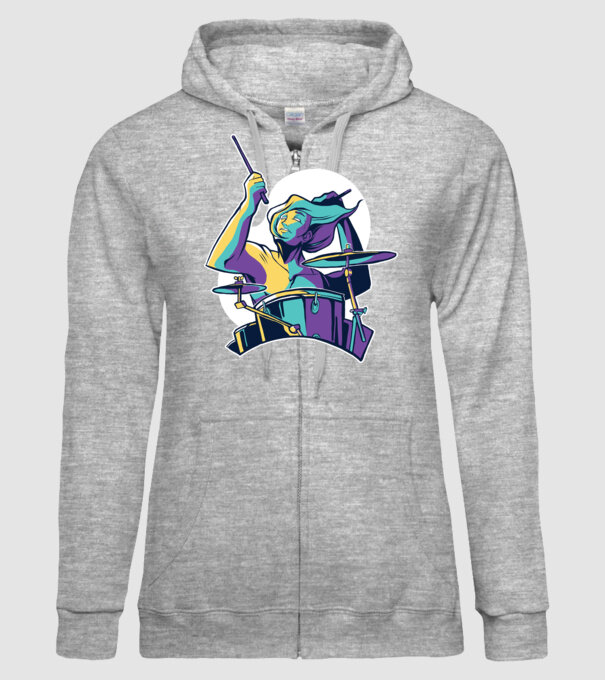 Baterist model gri pe tricou