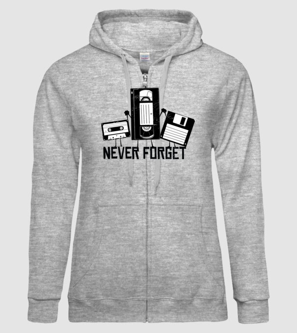 Never Forget model gri pe tricou