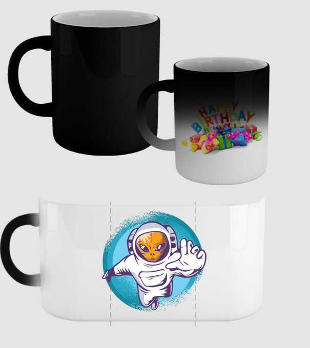 Alien Astronaut model negru pe tricou