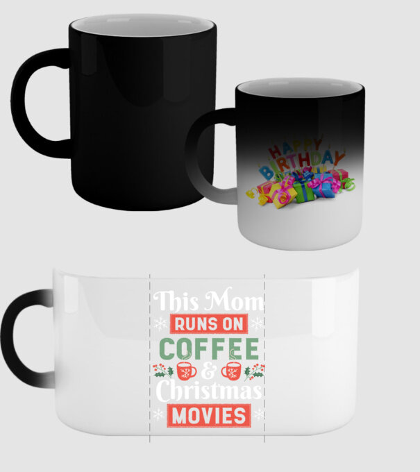 Această mamă funcționează cu cafea și filme de crăciun model negru pe tricou
