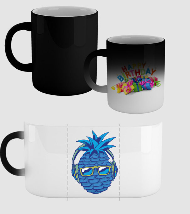 Ananas albastru cu căști model negru pe tricou