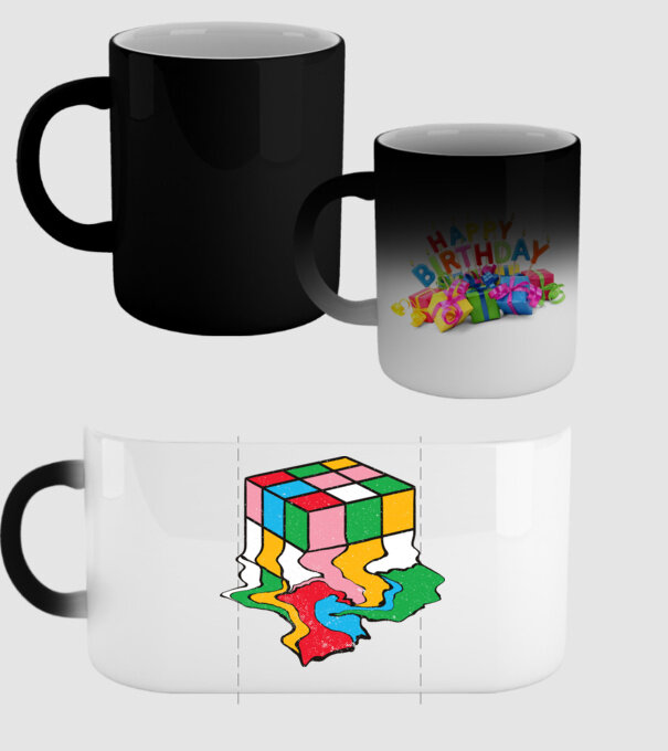 Cub Rubik topindu-se model negru pe tricou