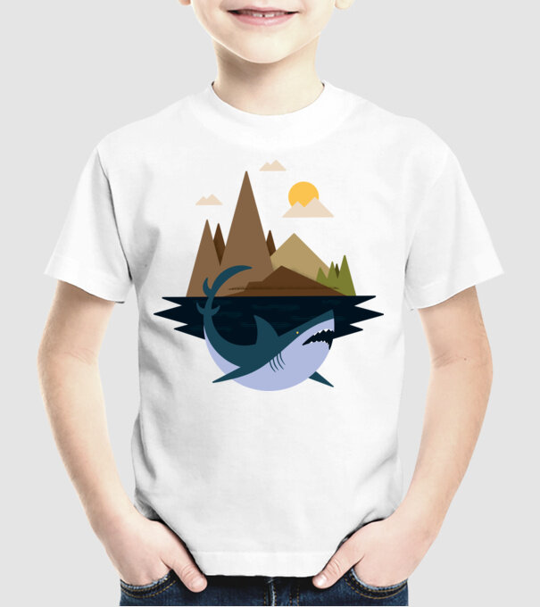 Rechin Natură model alb pe tricou