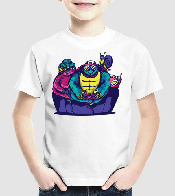 Animale Gamer model alb pe tricou