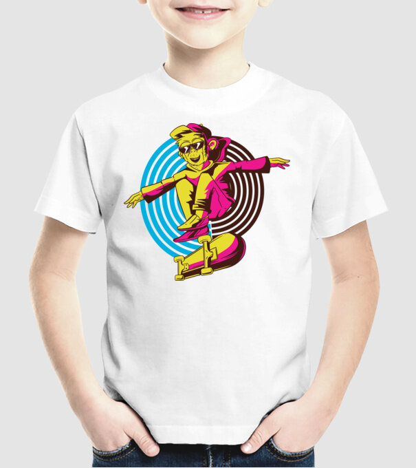 Maimuță Skateboarder model alb pe tricou