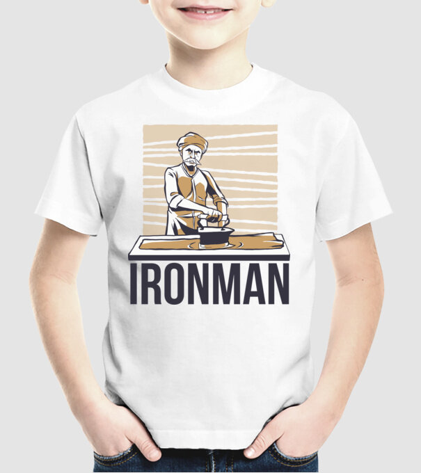 Ironman Om care calcă (montează metal) model alb pe tricou