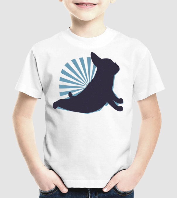 Mops Yoga model alb pe tricou