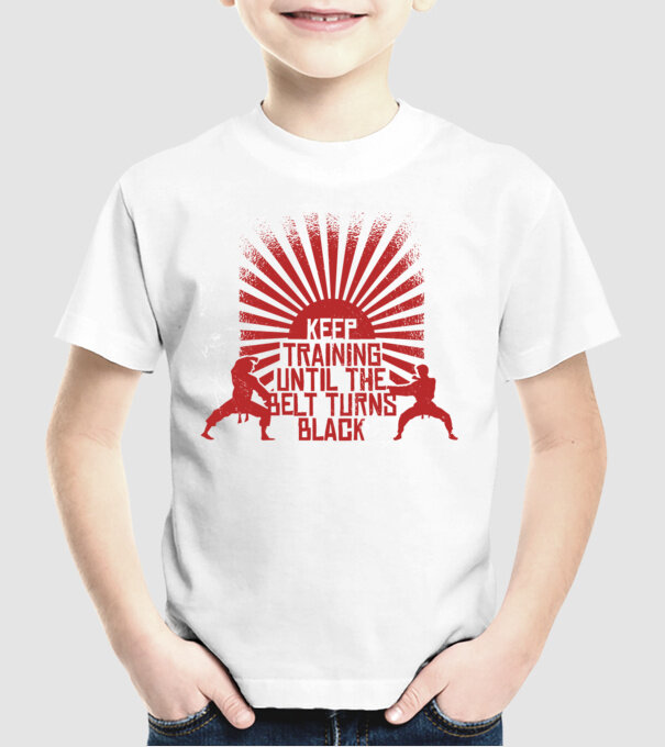 Keep Training until the Belt turns black model alb pe tricou