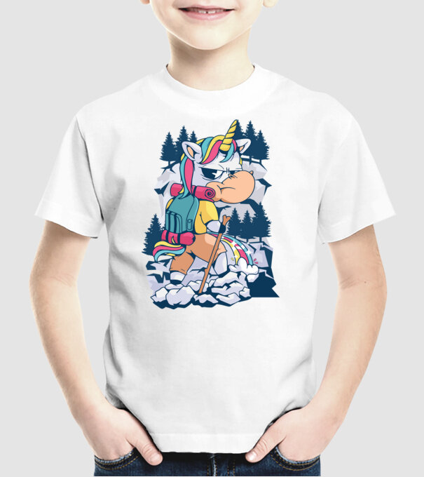 Unicorn excursionist pipi model alb pe tricou