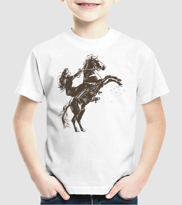 Fată cu cal model alb pe tricou