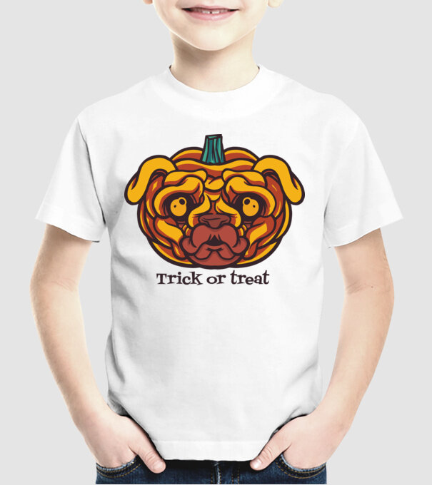 Mops cap de dovleac Halloween model alb pe tricou