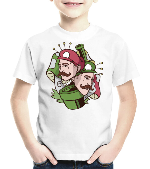  model  pe tricou