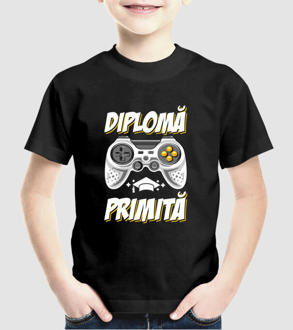 Gameri şcoală Diplomă model negru pe tricou