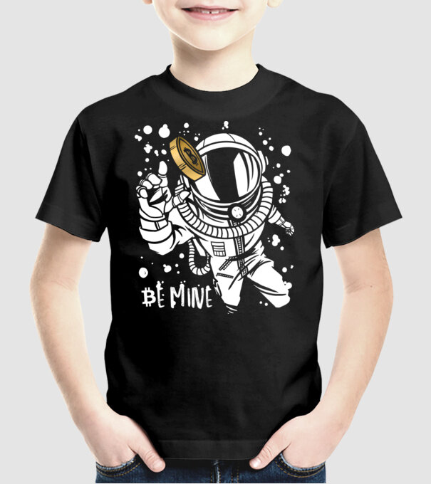 Bitcoin Astrounaut model negru pe tricou