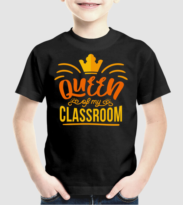 Regina clasei model negru pe tricou