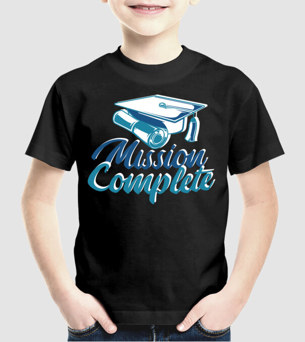 Absolvire cu succes model negru pe tricou