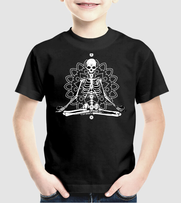 Schelet Yoga model negru pe tricou