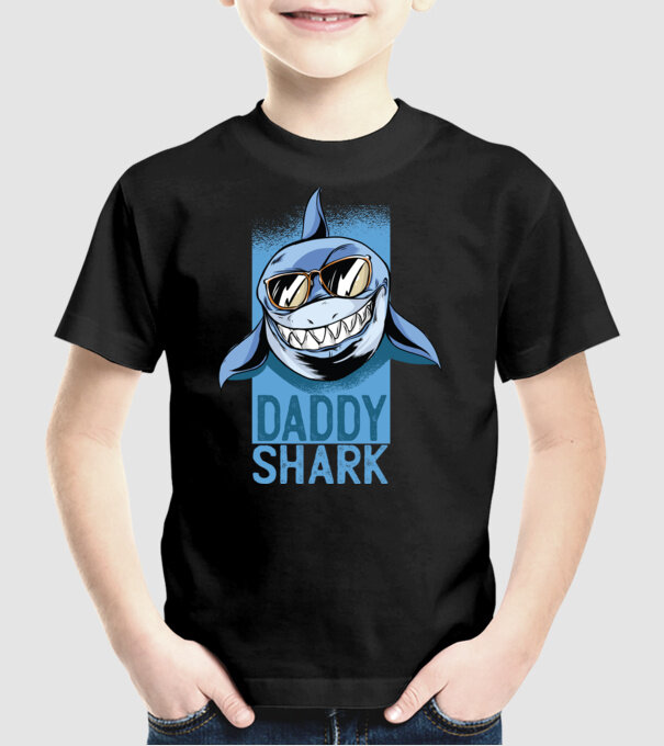 Daddy Shark tricou pentru tata model negru pe tricou