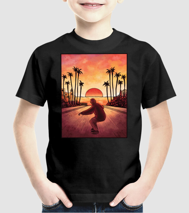Apus de soare Skateborder model negru pe tricou