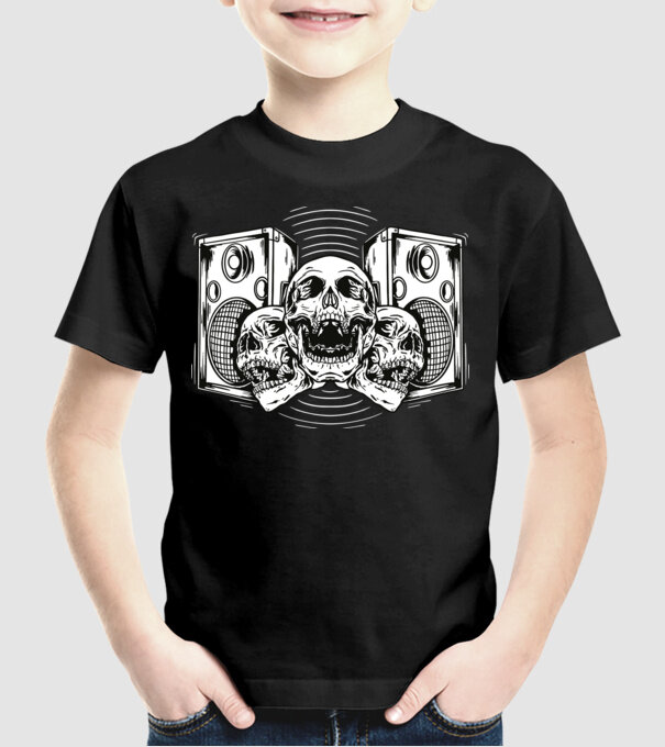 Cranii difuzor model negru pe tricou