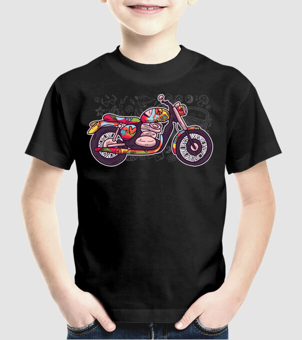 Motociclist Hippi model negru pe tricou