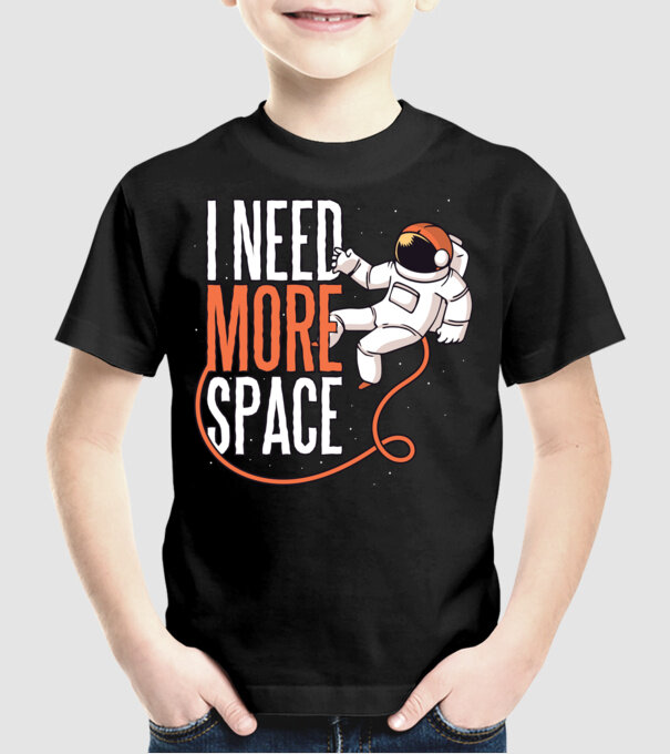 I need more space tricou astronaut model negru pe tricou