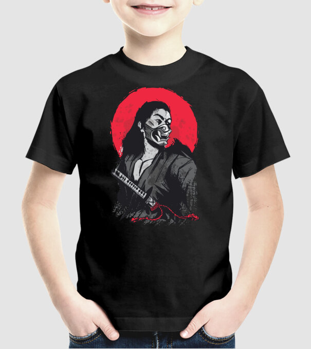 Războinic japonez model negru pe tricou