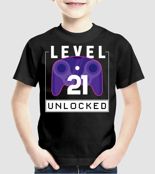 Level 21 Unlocked Gamer Birthday model negru pe tricou