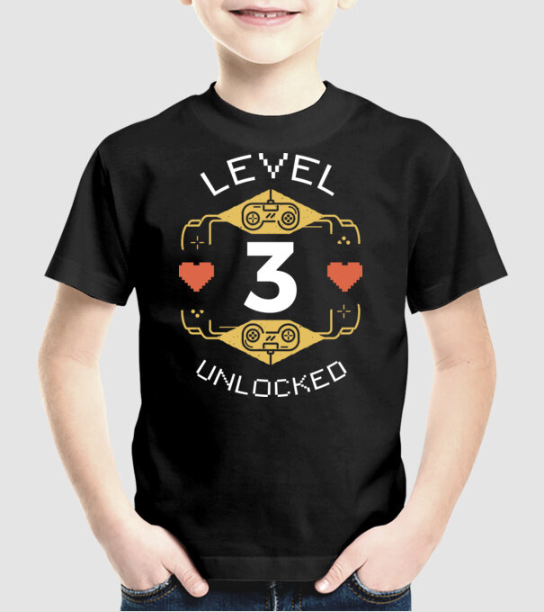 Level 3 Unlocked Gamer Birthday model negru pe tricou