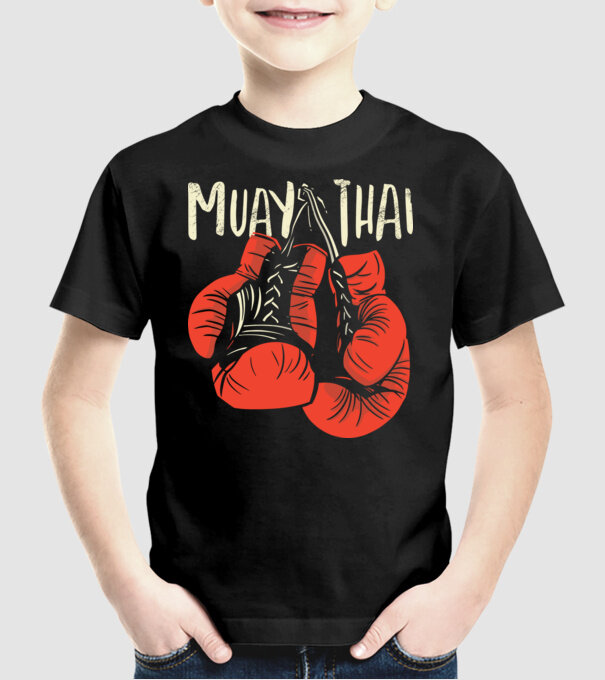 Muay Thai model negru pe tricou