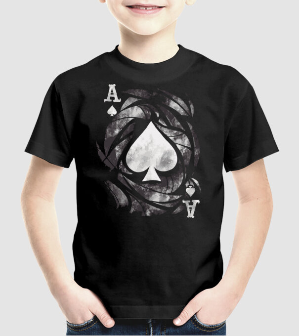 As de pică model negru pe tricou