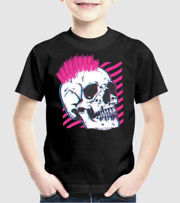 Craniu Punk model negru pe tricou