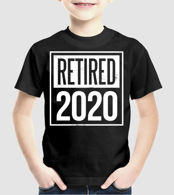  model negru pe tricou