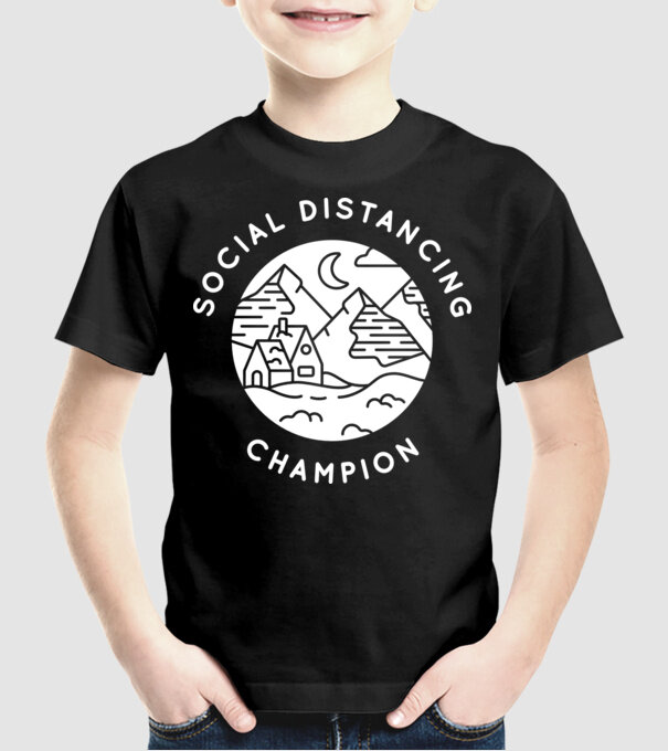 Social distancing champion model negru pe tricou