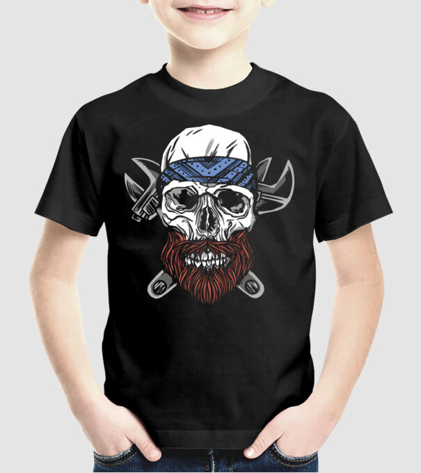 Craniu Instalator Barbă model negru pe tricou