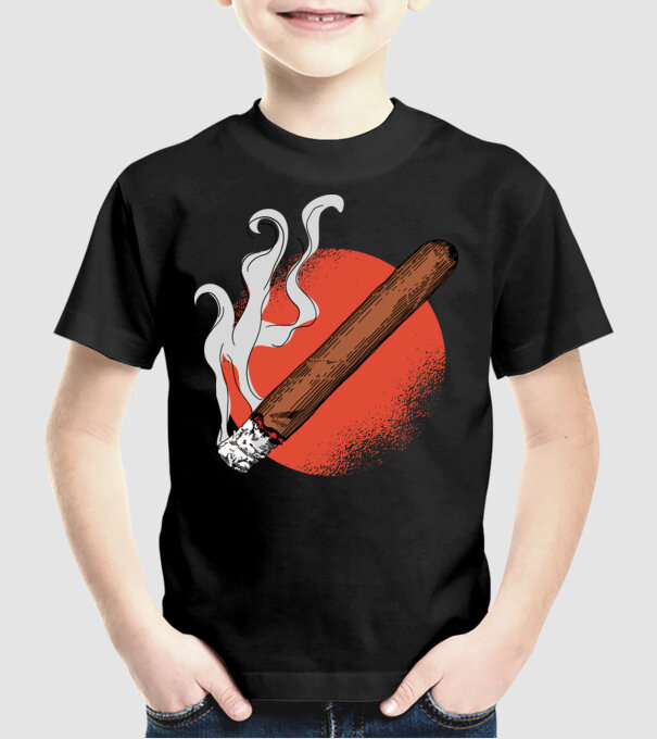 Trabuc model negru pe tricou