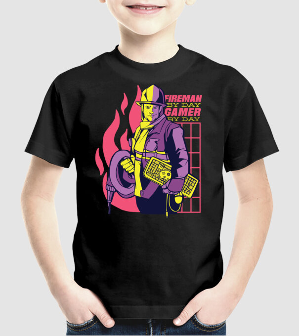 Pompier ziua, Gamer noaptea model negru pe tricou