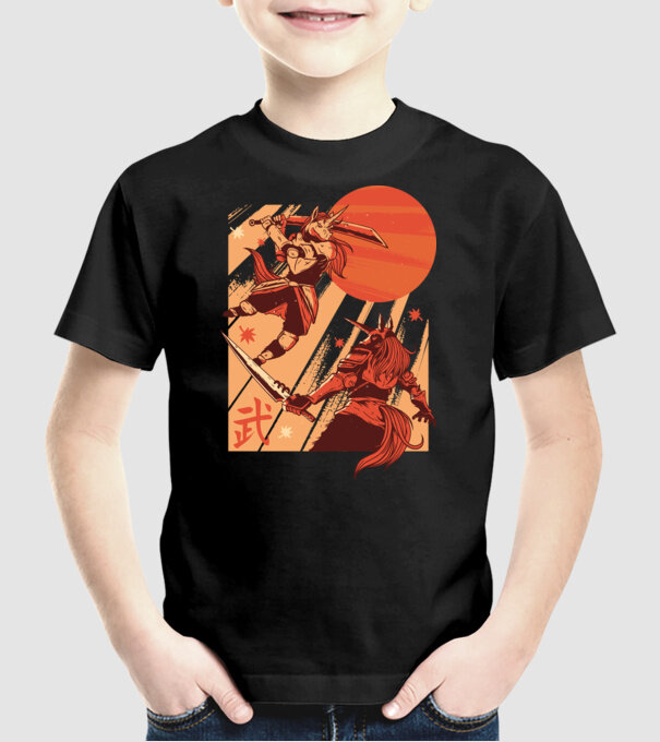 Unicorn Războinic model negru pe tricou