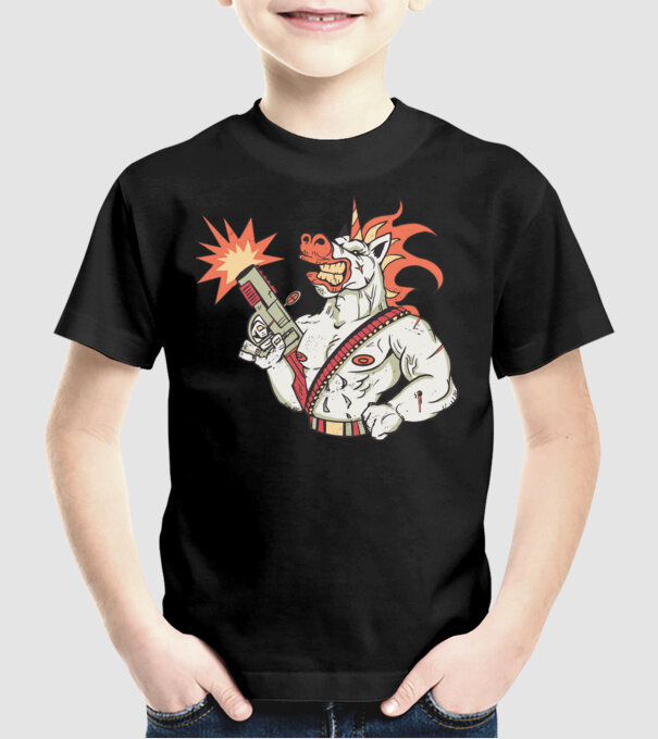 Unicorn Războinic model negru pe tricou